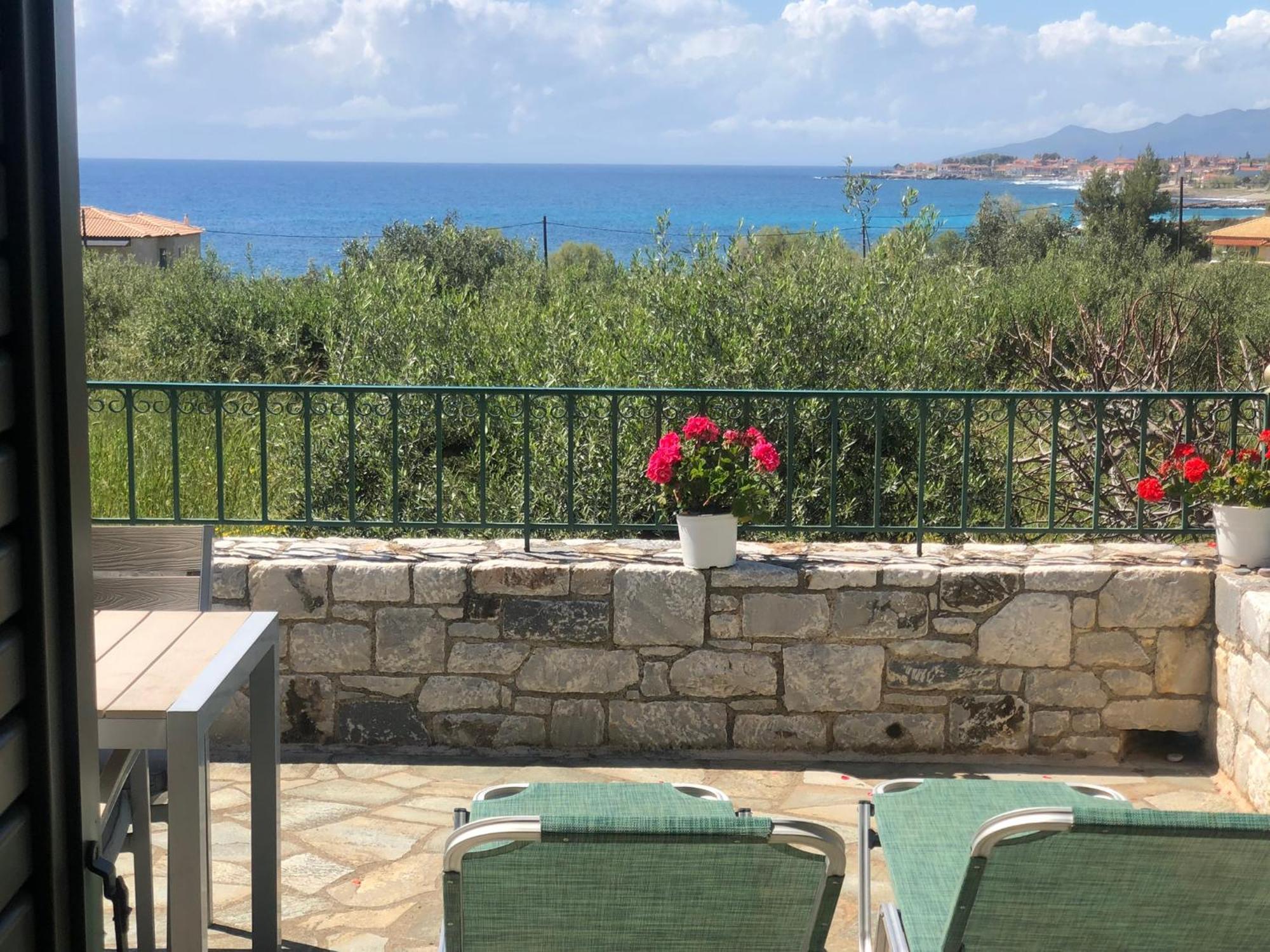 Villa Pefnos Agios Nikolaos  Rom bilde